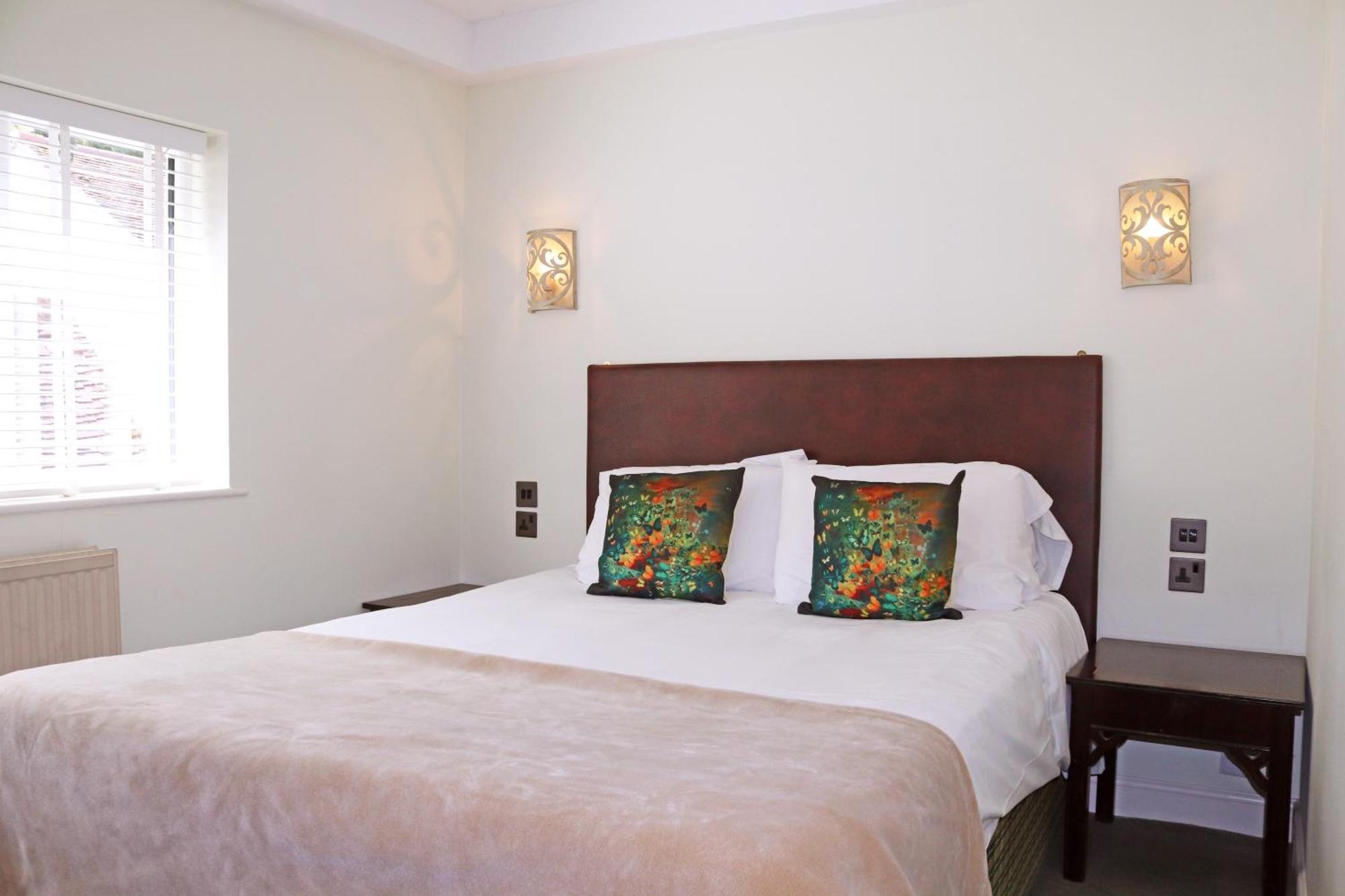 Shillingford Bridge Hotel Wallingford Bagian luar foto